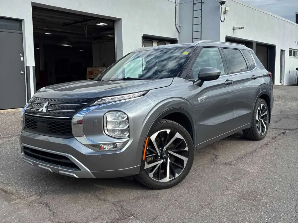 Mitsubishi Outlander GT 2023