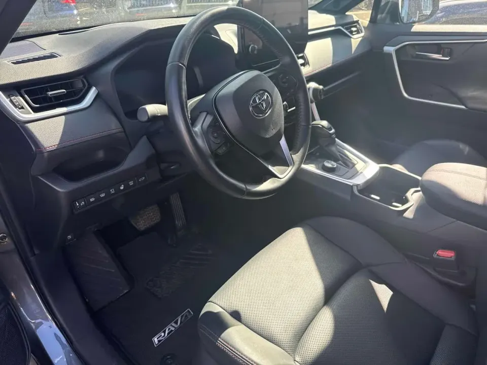 Toyota Rav4 XSE AWD 2023