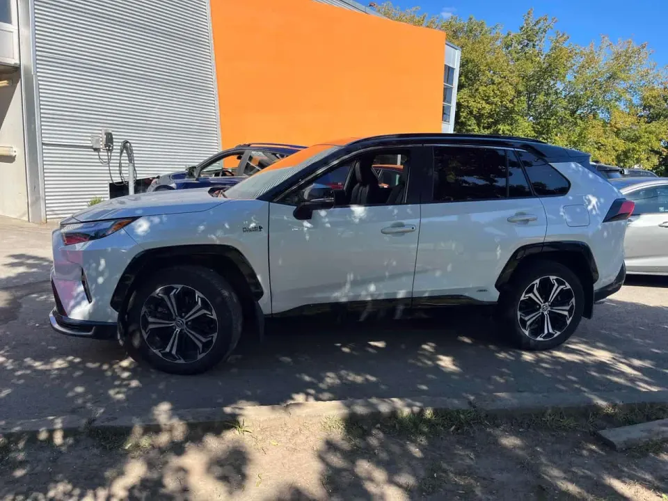 Toyota Rav4 XSE AWD 2024