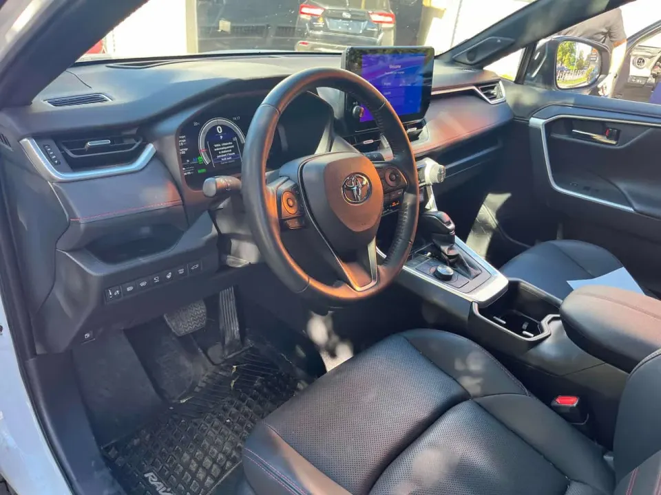Toyota Rav4 XSE AWD 2024