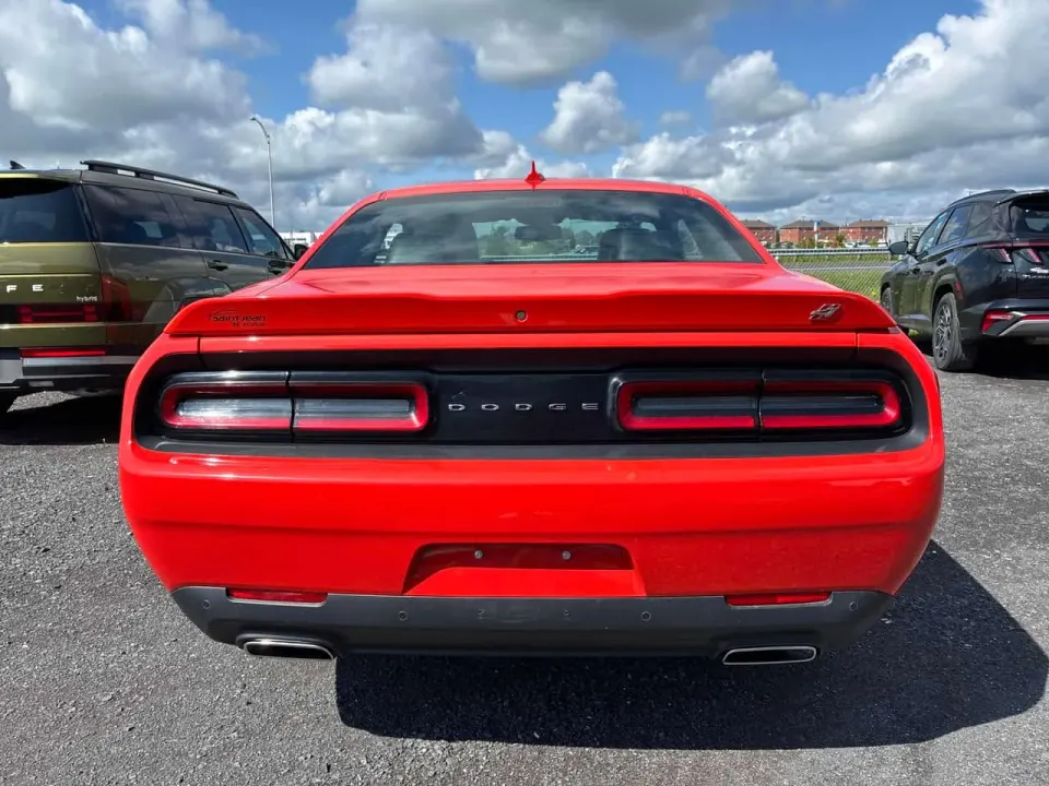 Dodge Challenger GT 2021