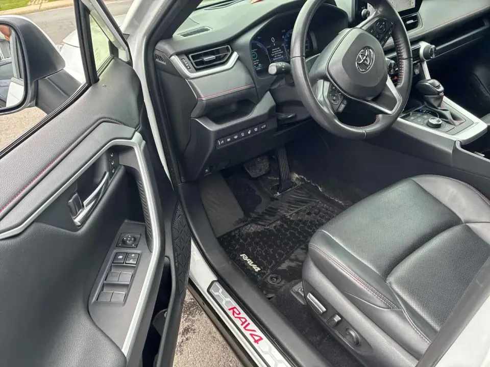 Toyota Rav4 AWD 2023