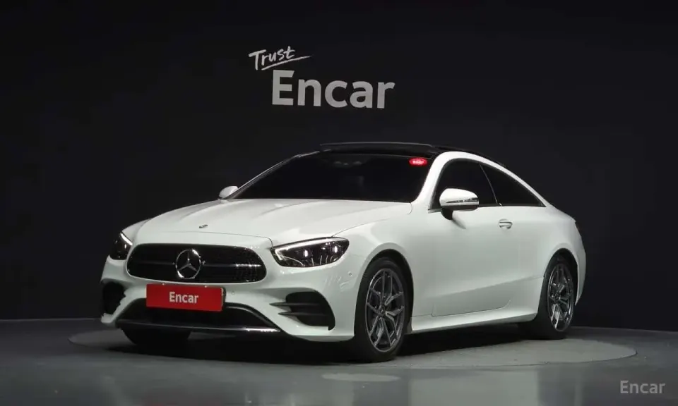 Mercedes-Benz E 300 E300d 4MATIC Coupe 2022