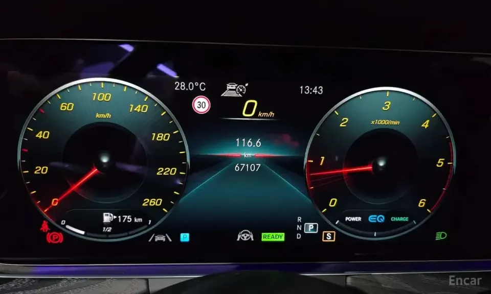 Mercedes-Benz E 300 E300d 4MATIC Coupe 2022
