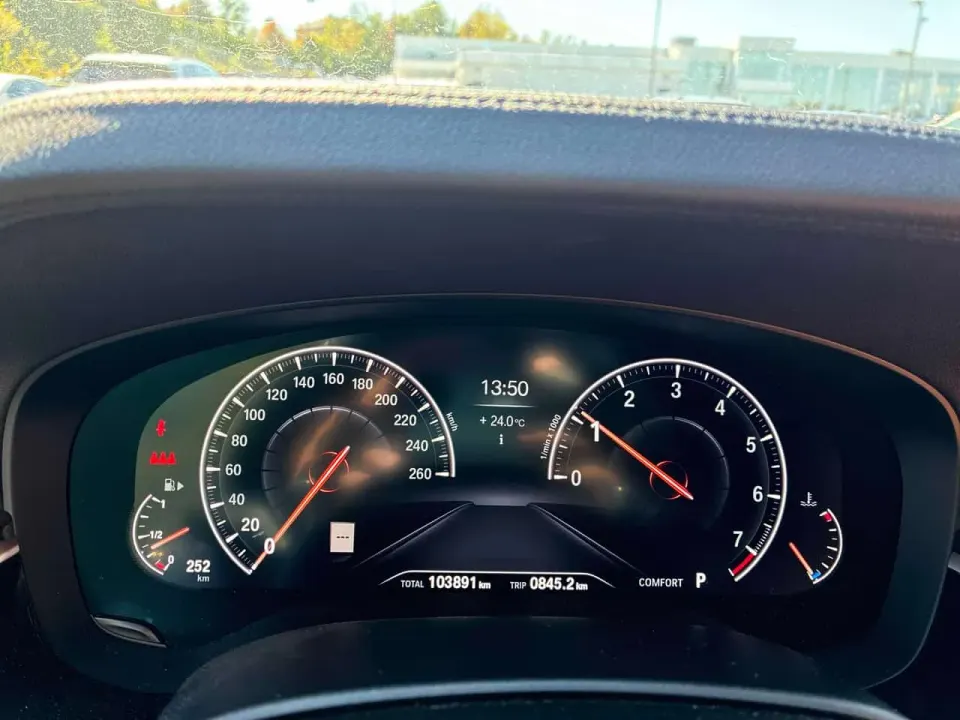 BMW 540i xDrive 2019