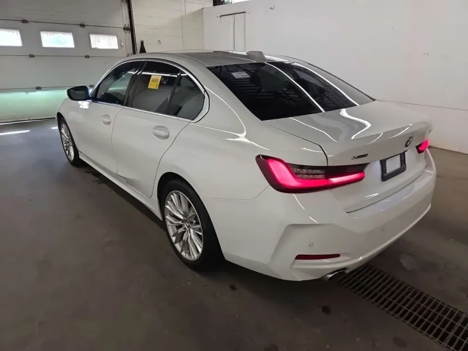BMW 330I XDRIVE 2023
