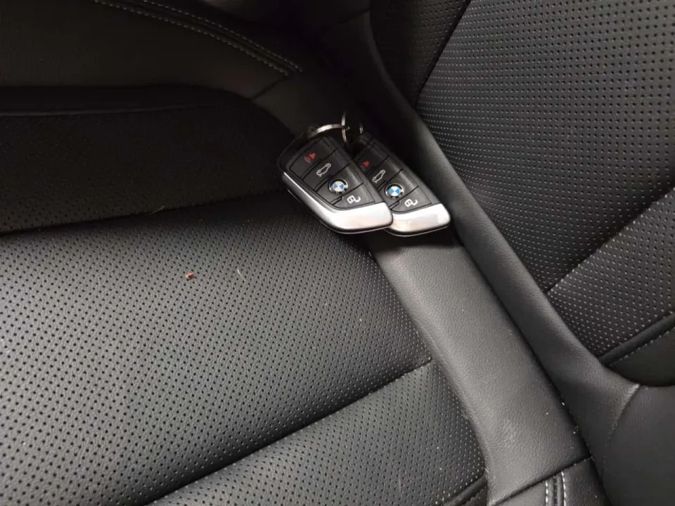 BMW 330I XDRIVE 2023