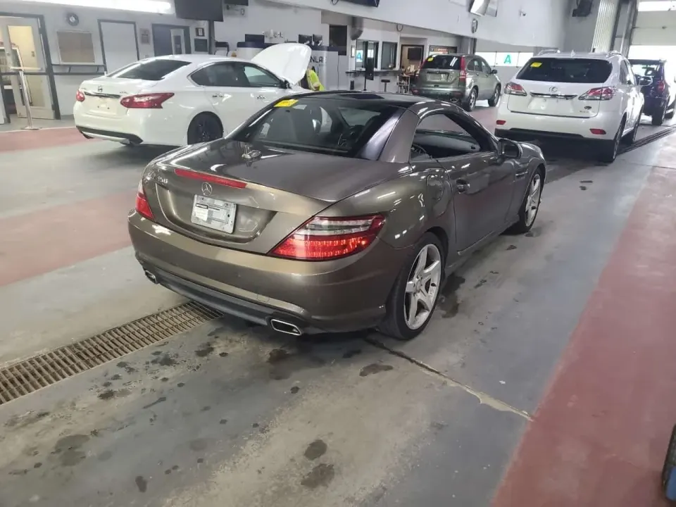 Mercedes-Benz SLK 350 2012