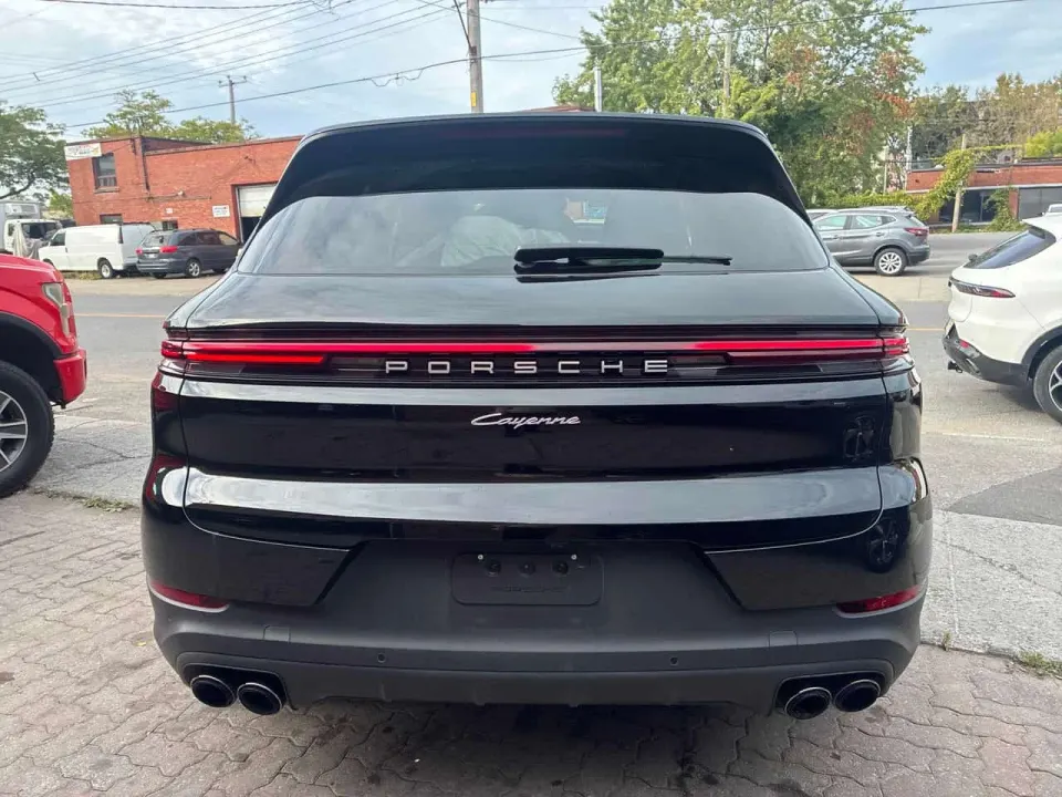 Porsche Cayenne AWD 2024