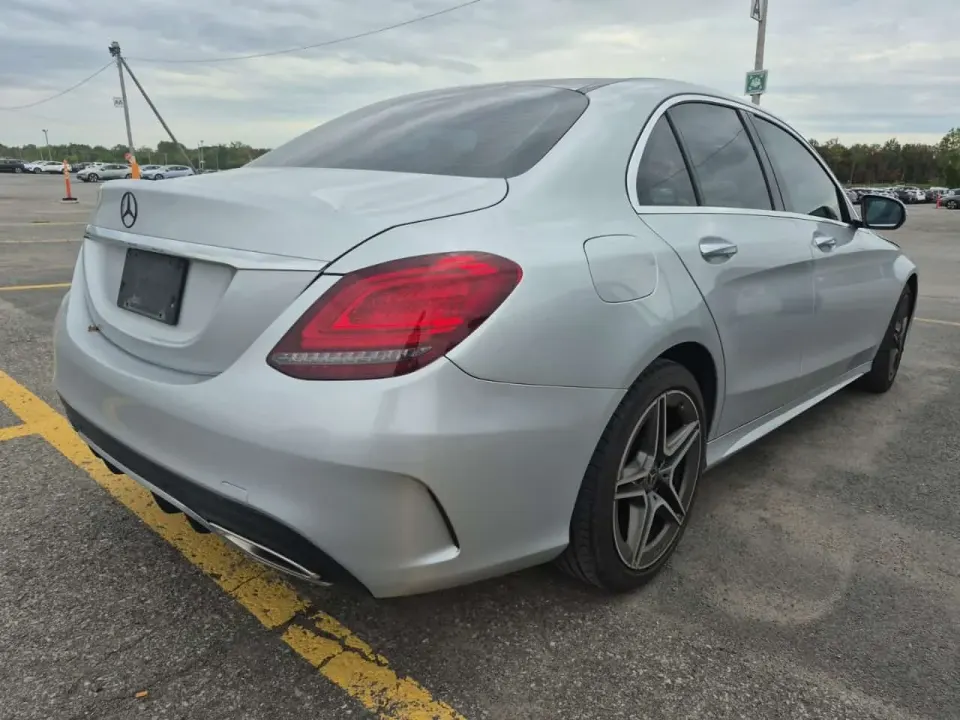 Mercedes-Benz C 300 4MATIC SEDAN 4D 2019