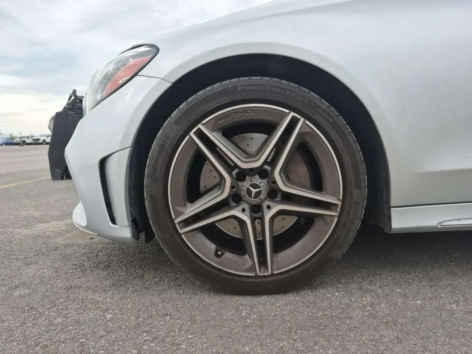 Mercedes-Benz C 300 4MATIC SEDAN 4D 2019