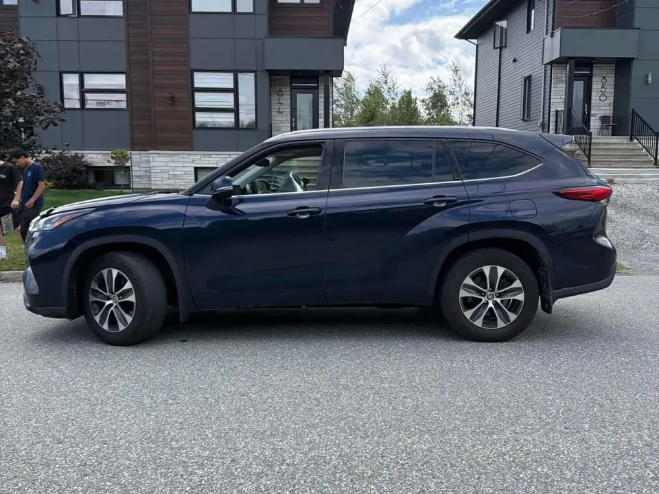 Toyota Highlander XLE 2020