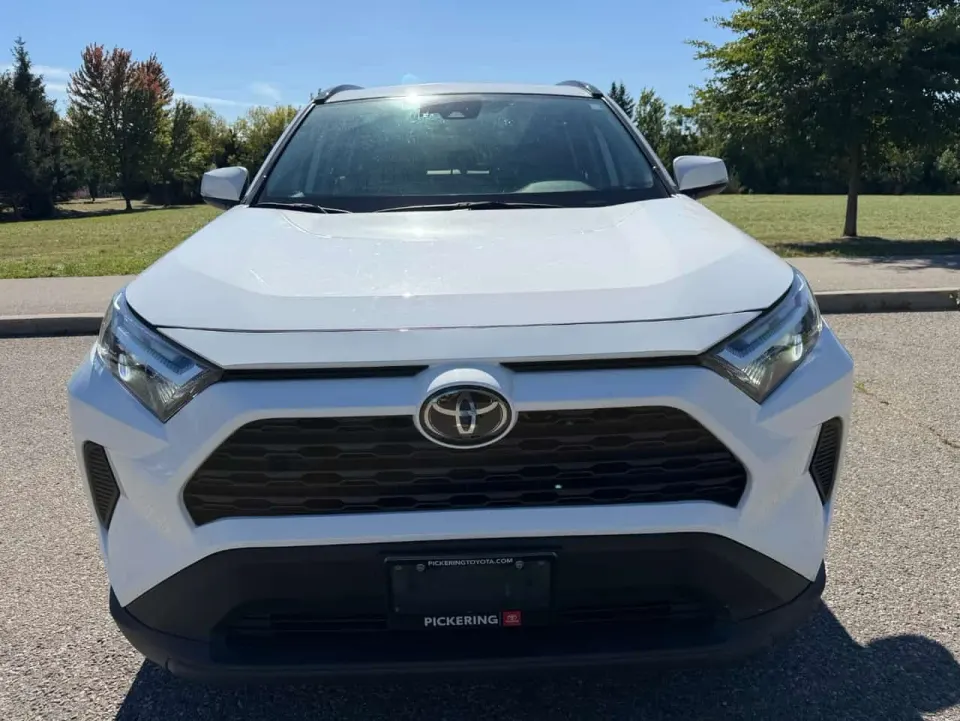 Toyota Rav4 XLE 2024