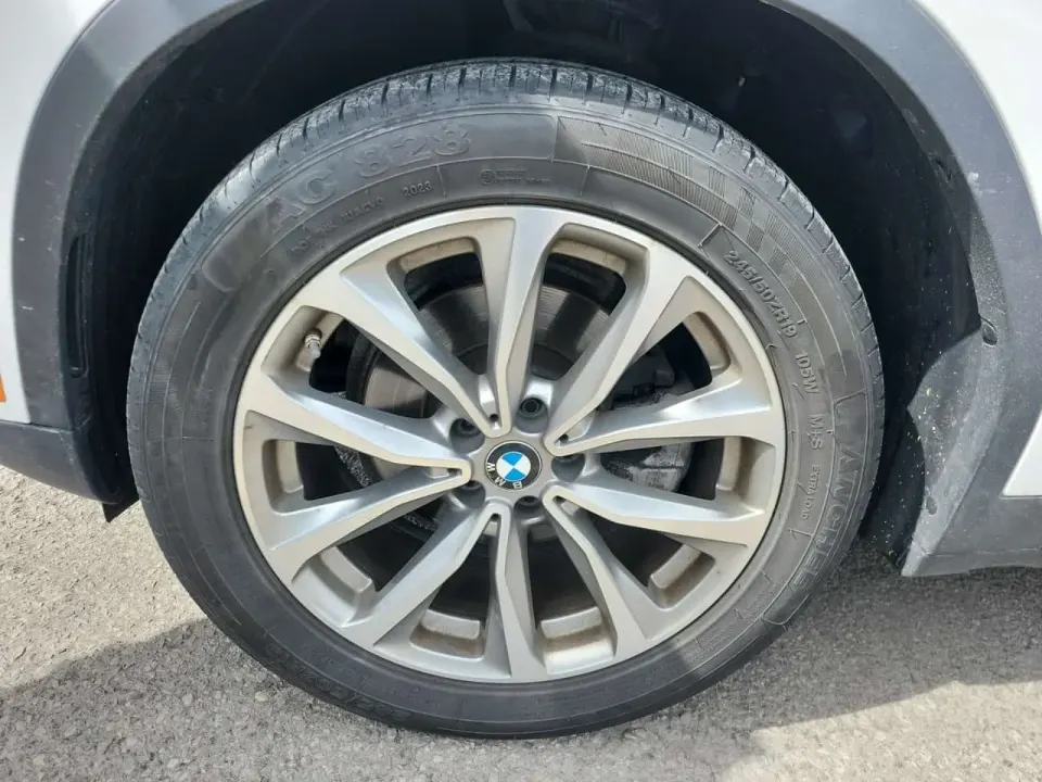 BMW X4 XDRIVE30I SPORT UTILITY 4D 2019