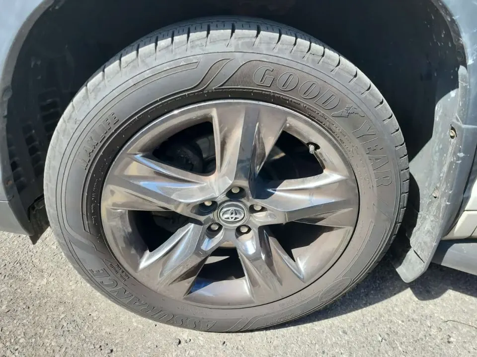 Toyota Highlander LIMITED 2019