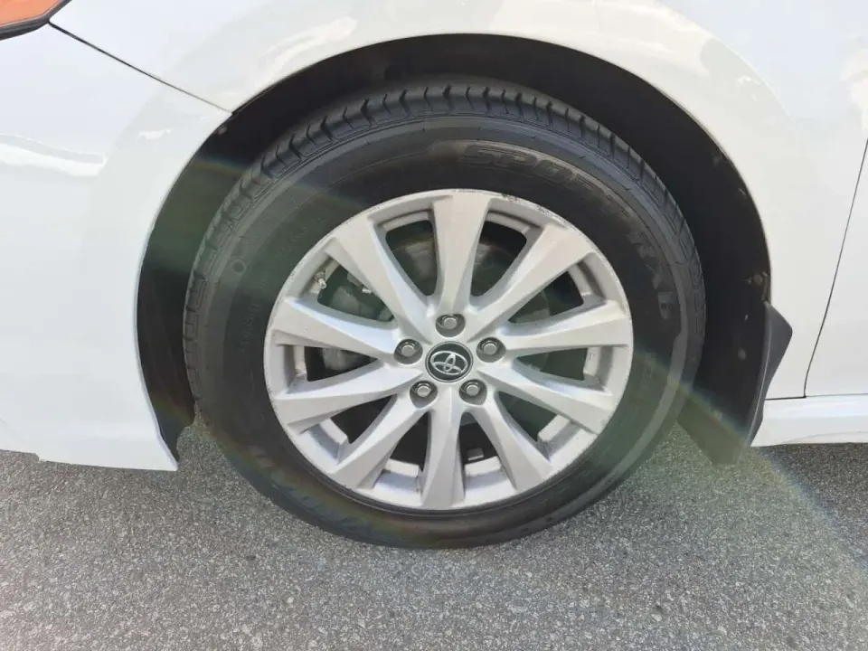Toyota Camry SE 2019