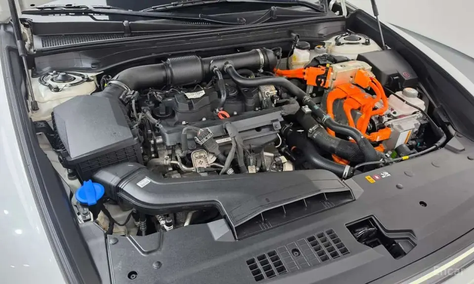 Hyundai Grandeur Premium 2023