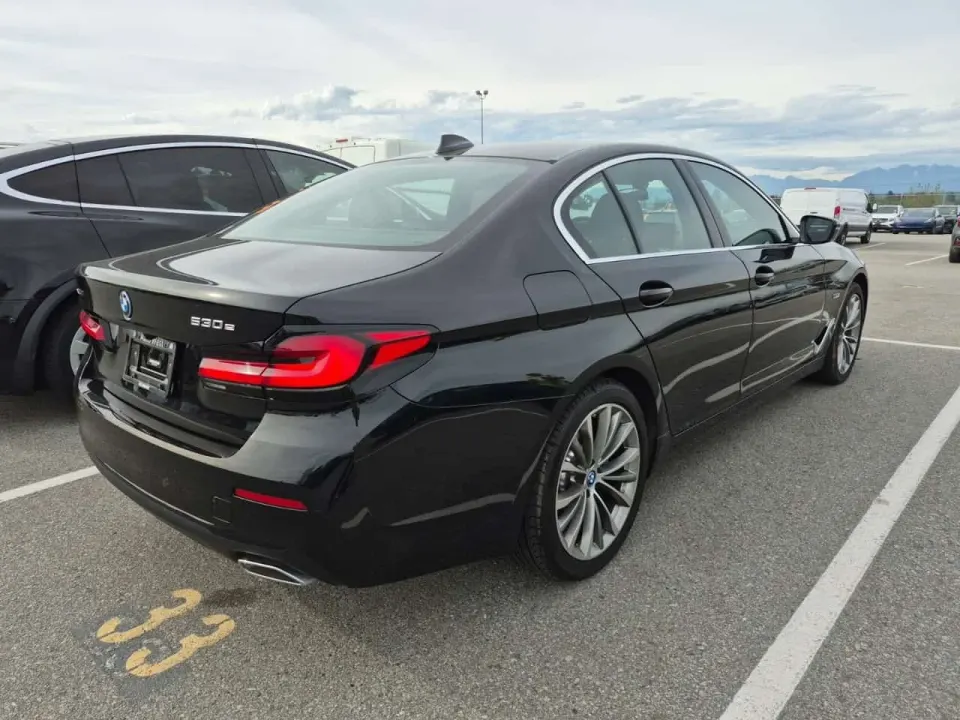 BMW 530E XDRIVE 2023