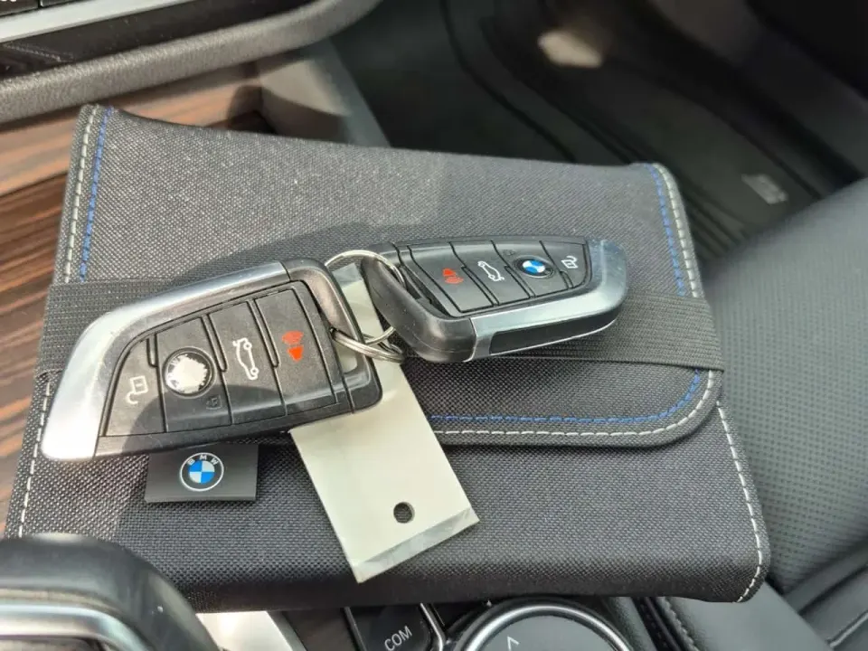 BMW 530E XDRIVE 2023