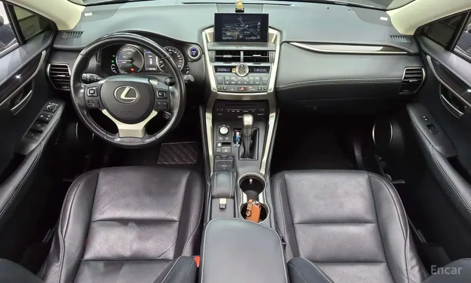 Lexus NX Executive 2015