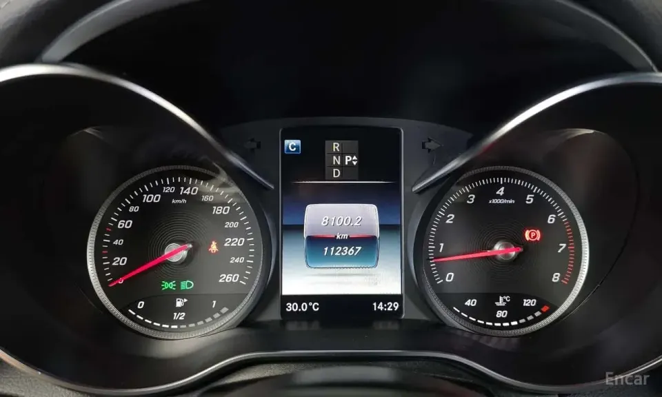 Mercedes-Benz GLC300 4MATIC AMG Line Coupe 2019