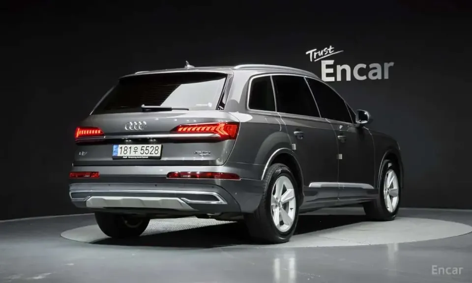 Audi Q7 45 TDI Quattro 2021