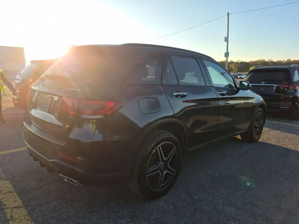 Mercedes-Benz GLC 300 2021
