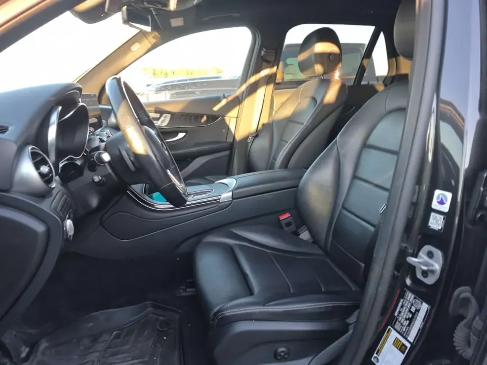 Mercedes-Benz GLC 300 2021