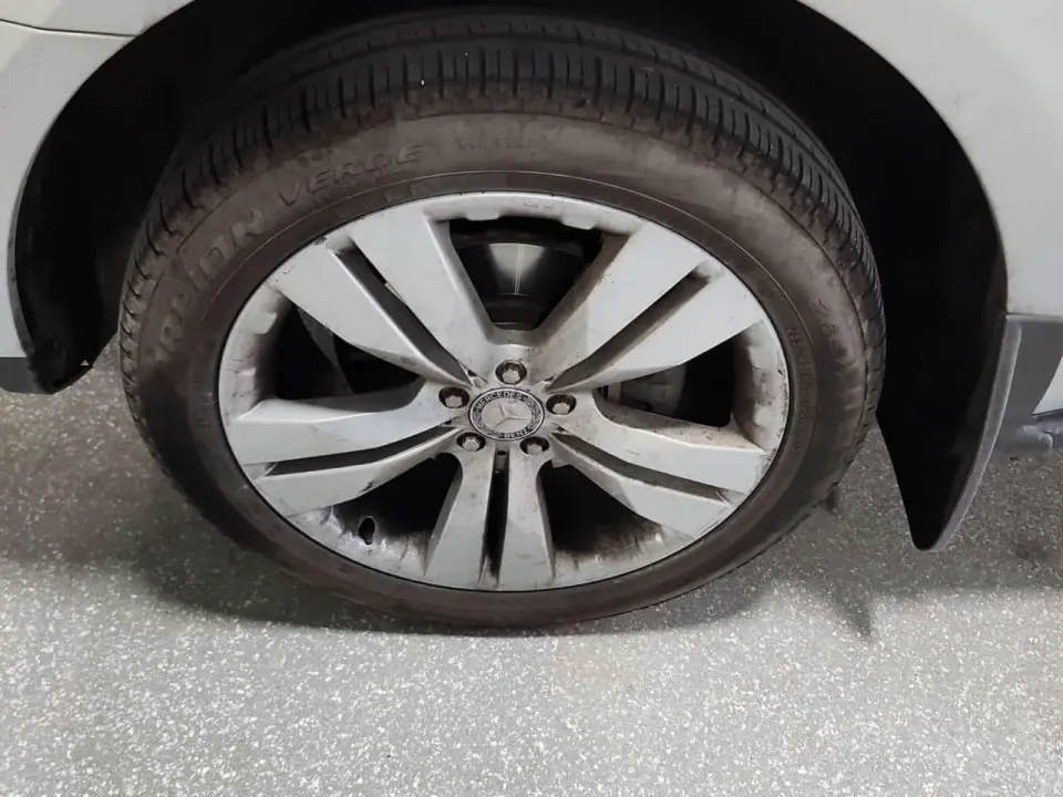 Mercedes-Benz ML 350 BLUETEC 2011