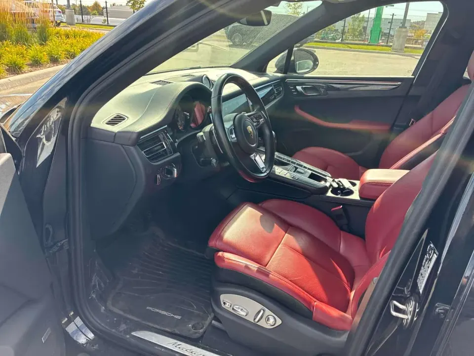 Porsche Macan S 2021