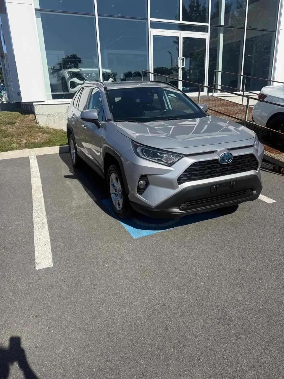 Toyota Rav4 Hybrid XLE 2019