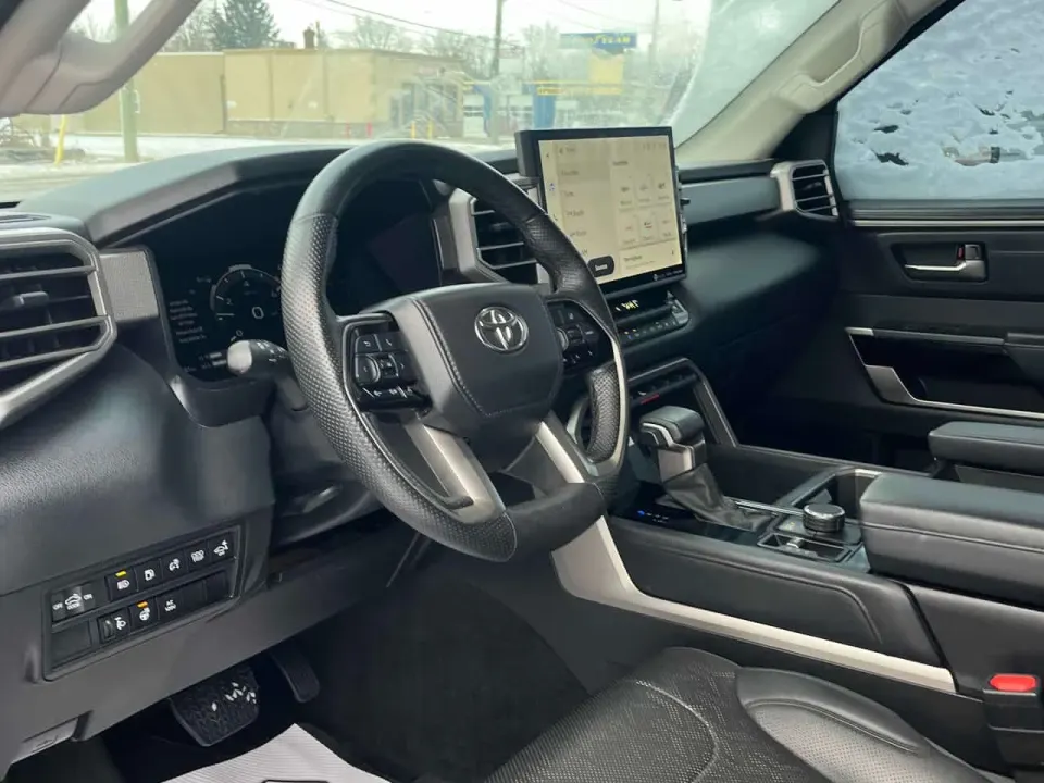Toyota Tundra Limited Hybrid 2022