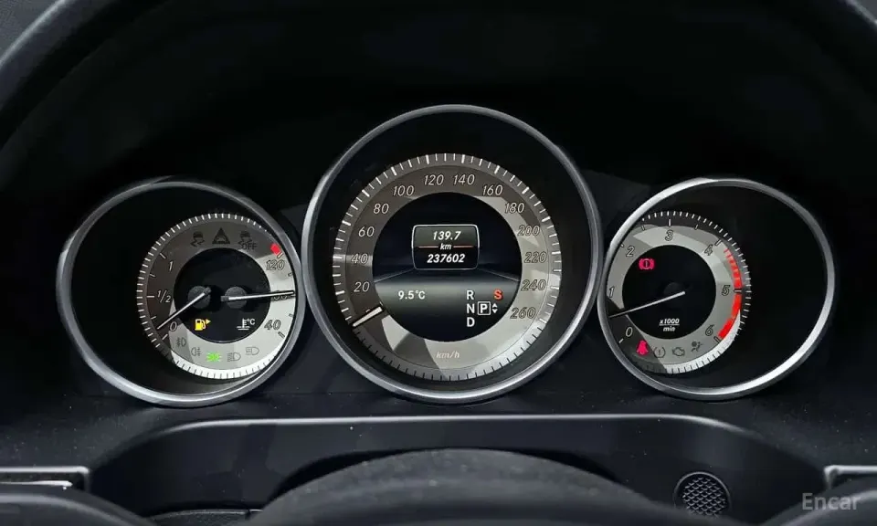 Mercedes-Benz E 350 E350 BlueTec 4MATIC 2015