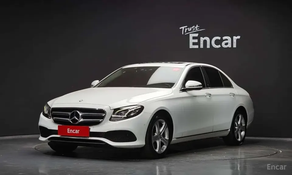 Mercedes-Benz E 220 E220d 4MATIC Avantgarde 2017