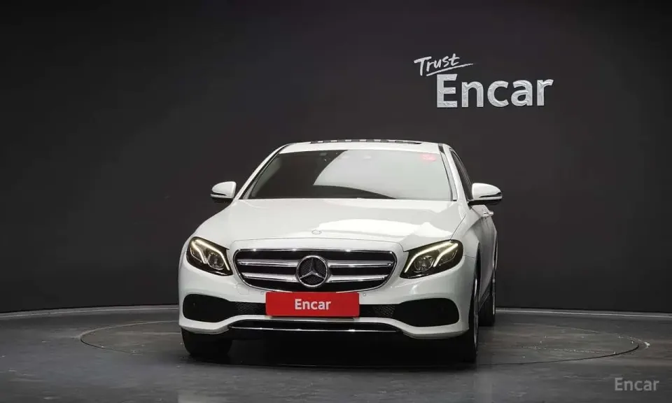 Mercedes-Benz E 220 E220d 4MATIC Avantgarde 2017