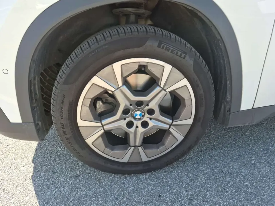 BMW X1 xDrive28i 2025