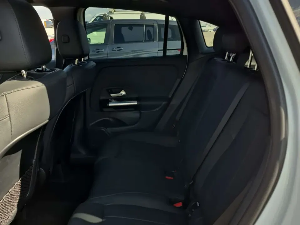 Mercedes-Benz GLA 250 2026