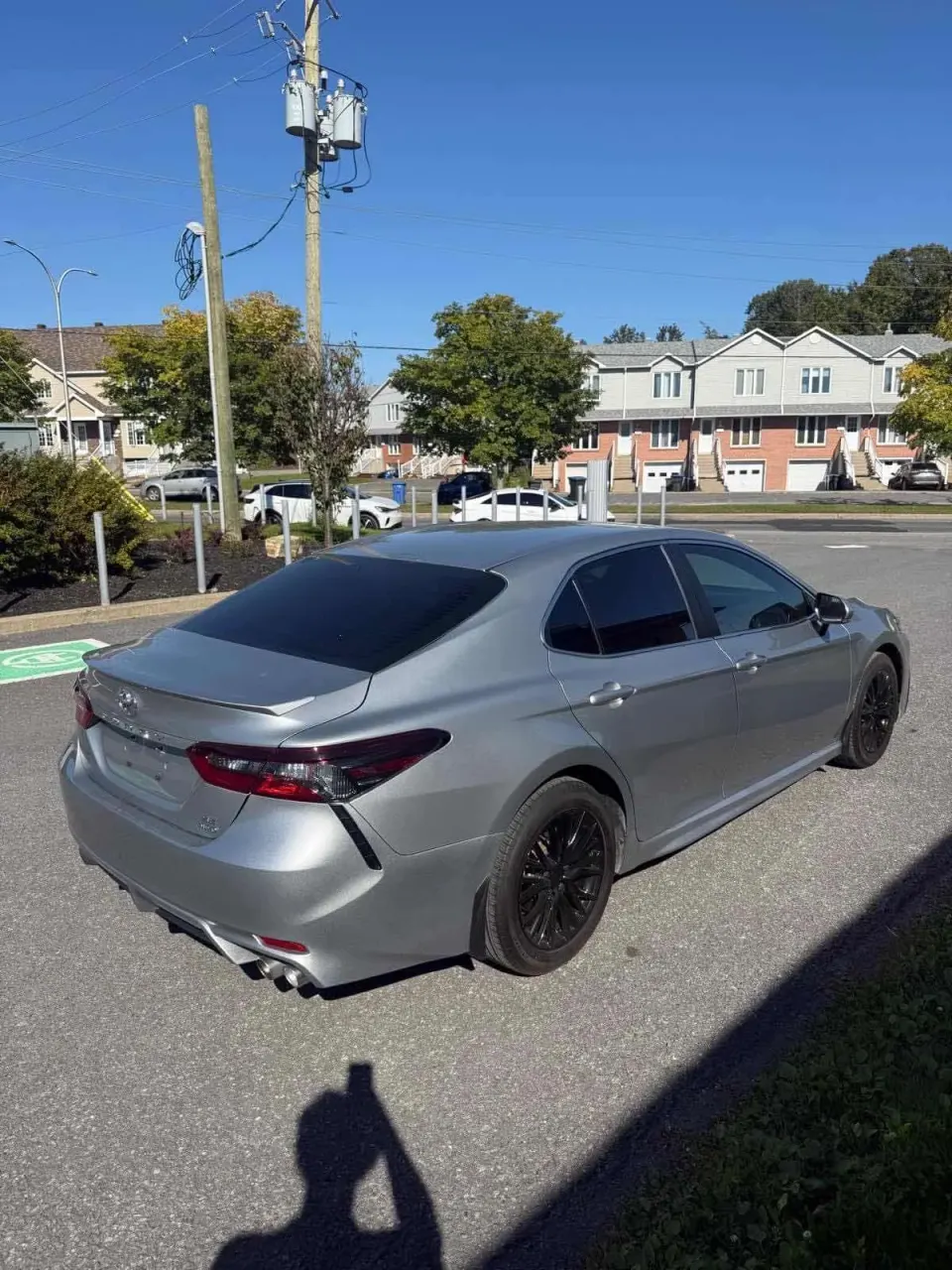 Toyota Camry SE Auto AWD 2023