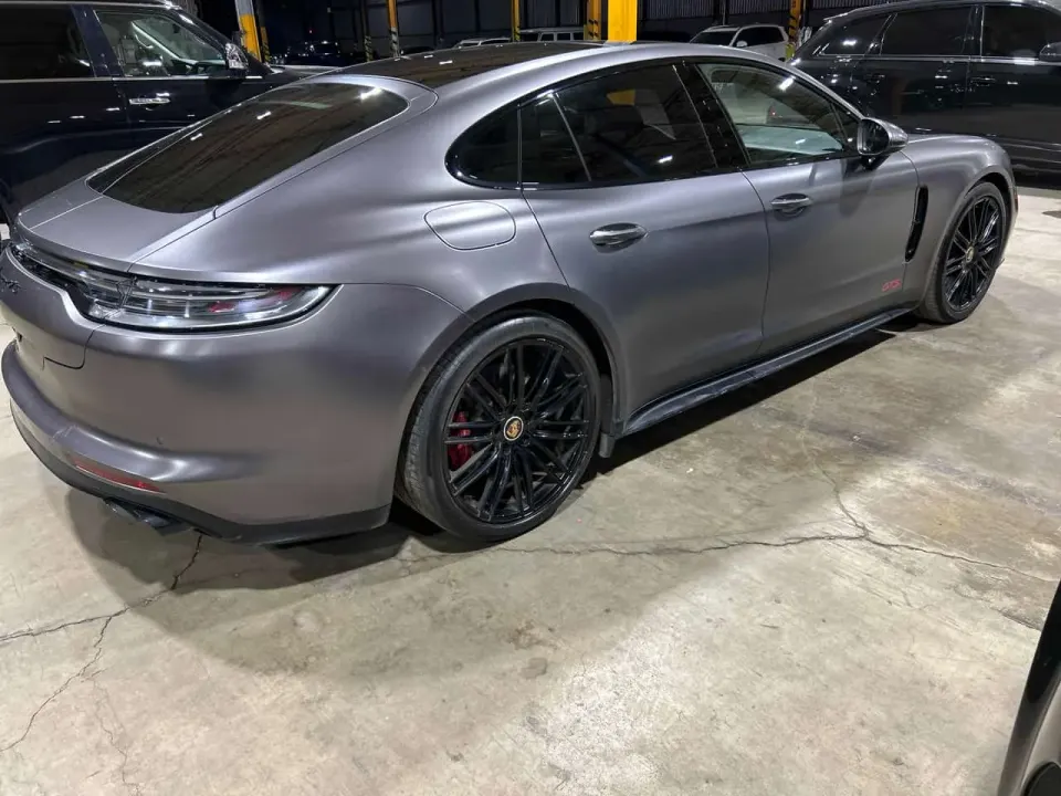 Porsche Panamera GTS 2021