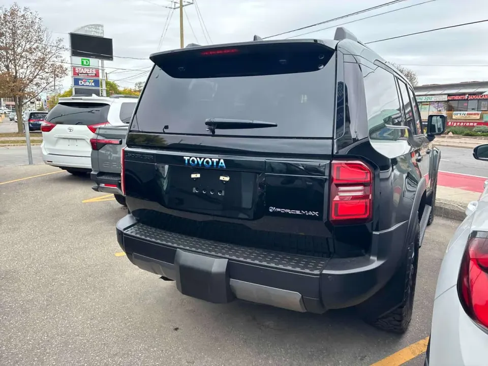 Toyota Land cruiser 4WD 2024