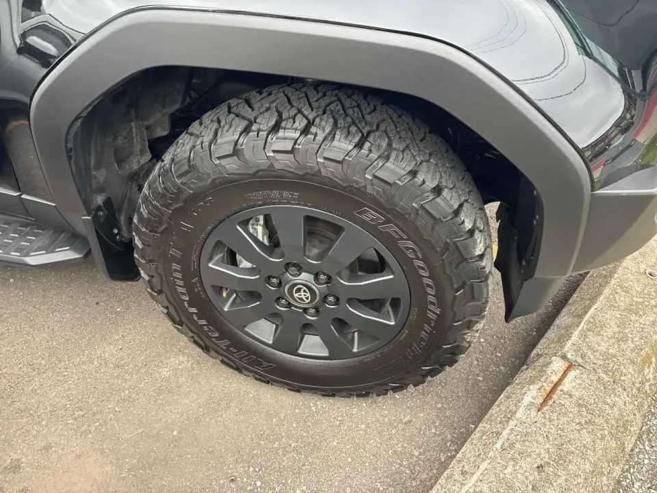 Toyota Land cruiser 4WD 2024