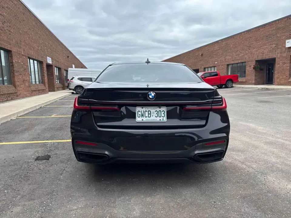 BMW 745Le xDrive 2021