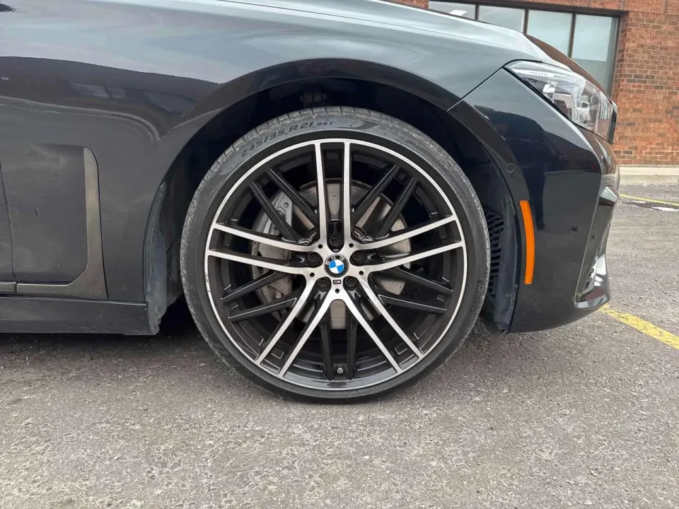 BMW 745Le xDrive 2021