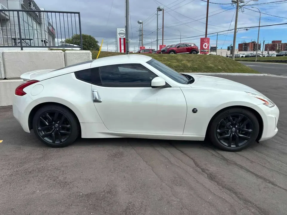 Nissan 370Z 2dr Cpe 2017