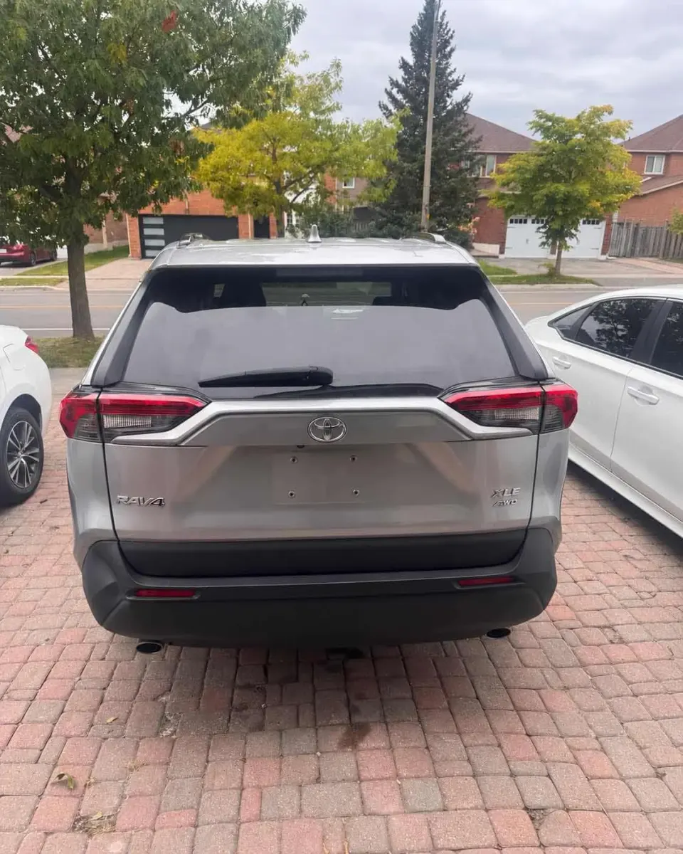 Toyota Rav4 XLE AWD 2023