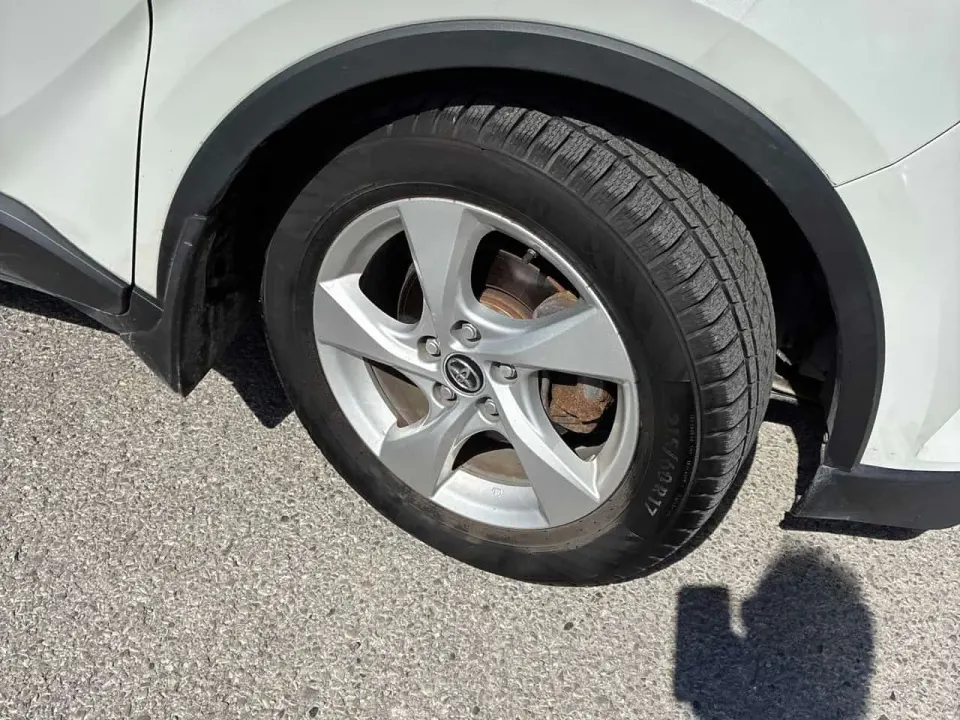 Toyota C-HR FWD 2019