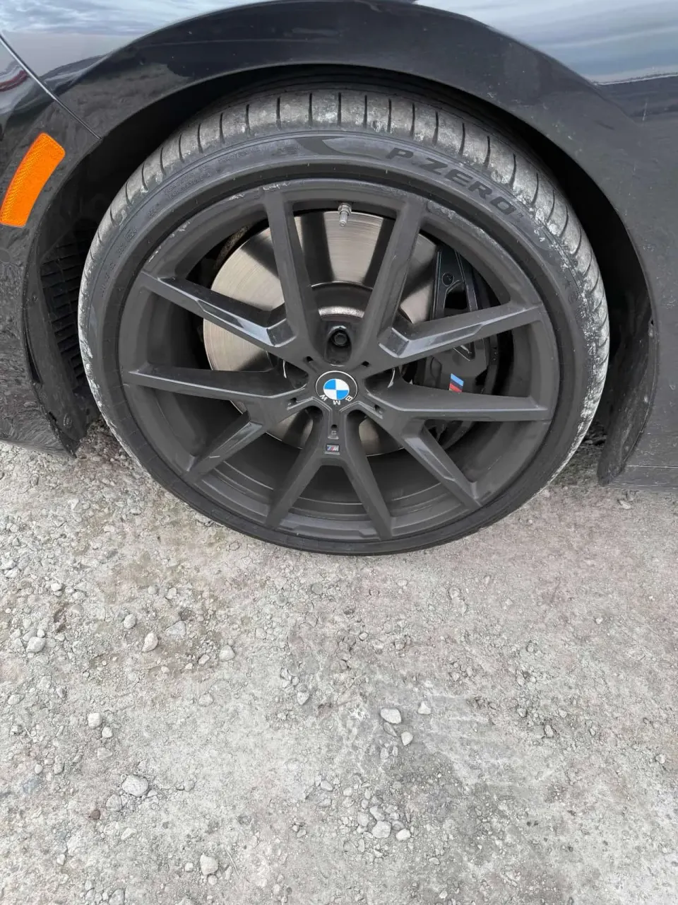 BMW M850i xDrive 2025