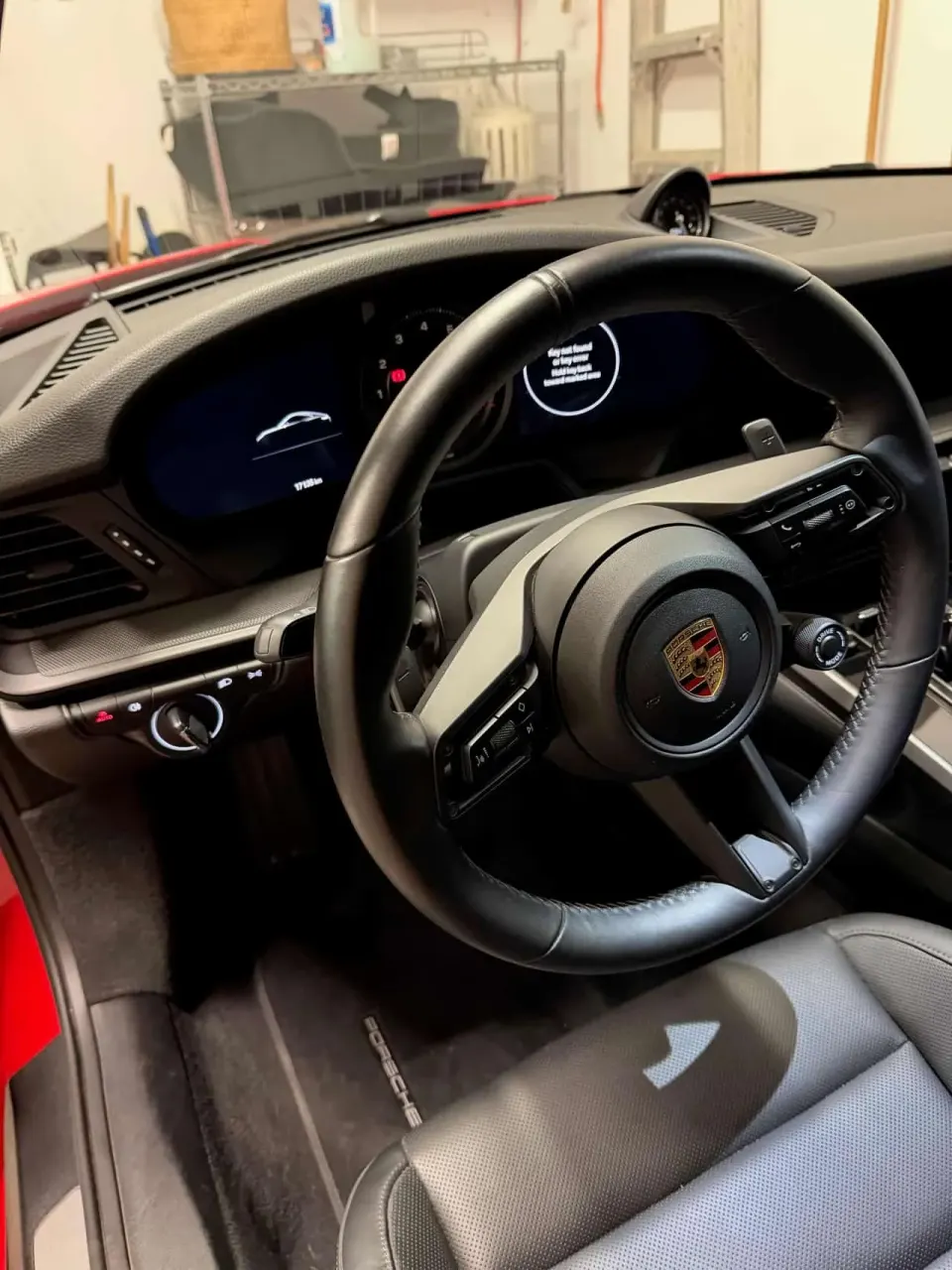 Porsche 911 Carrera 4 Coupe 2024