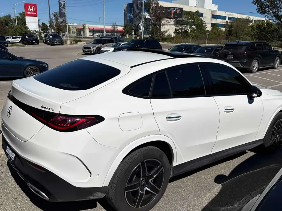 Mercedes-Benz GLC 300 2025