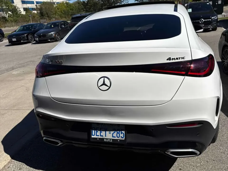 Mercedes-Benz GLC 300 2025